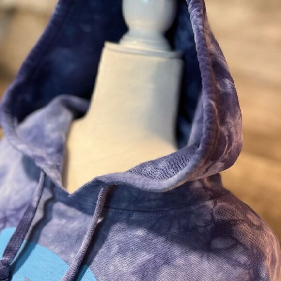 University of North Carolina hoodie - Picture 3 of 7